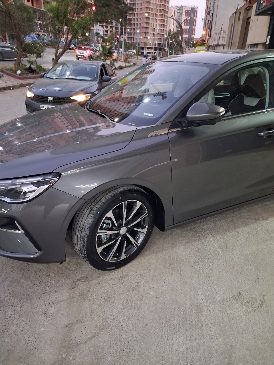 Geely Emgrand  Auto  2026 3