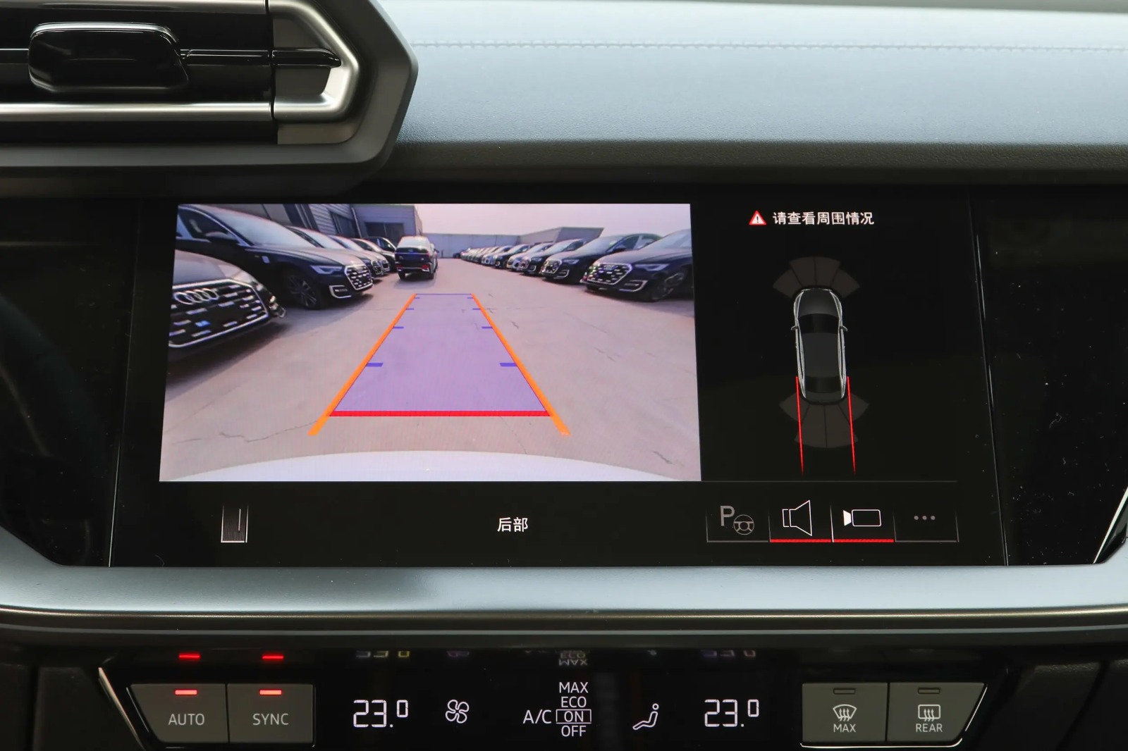 Audi A3L SPORTBACK 35 TFSI FLYING SPUR PREMIUM EDITION 2026 7