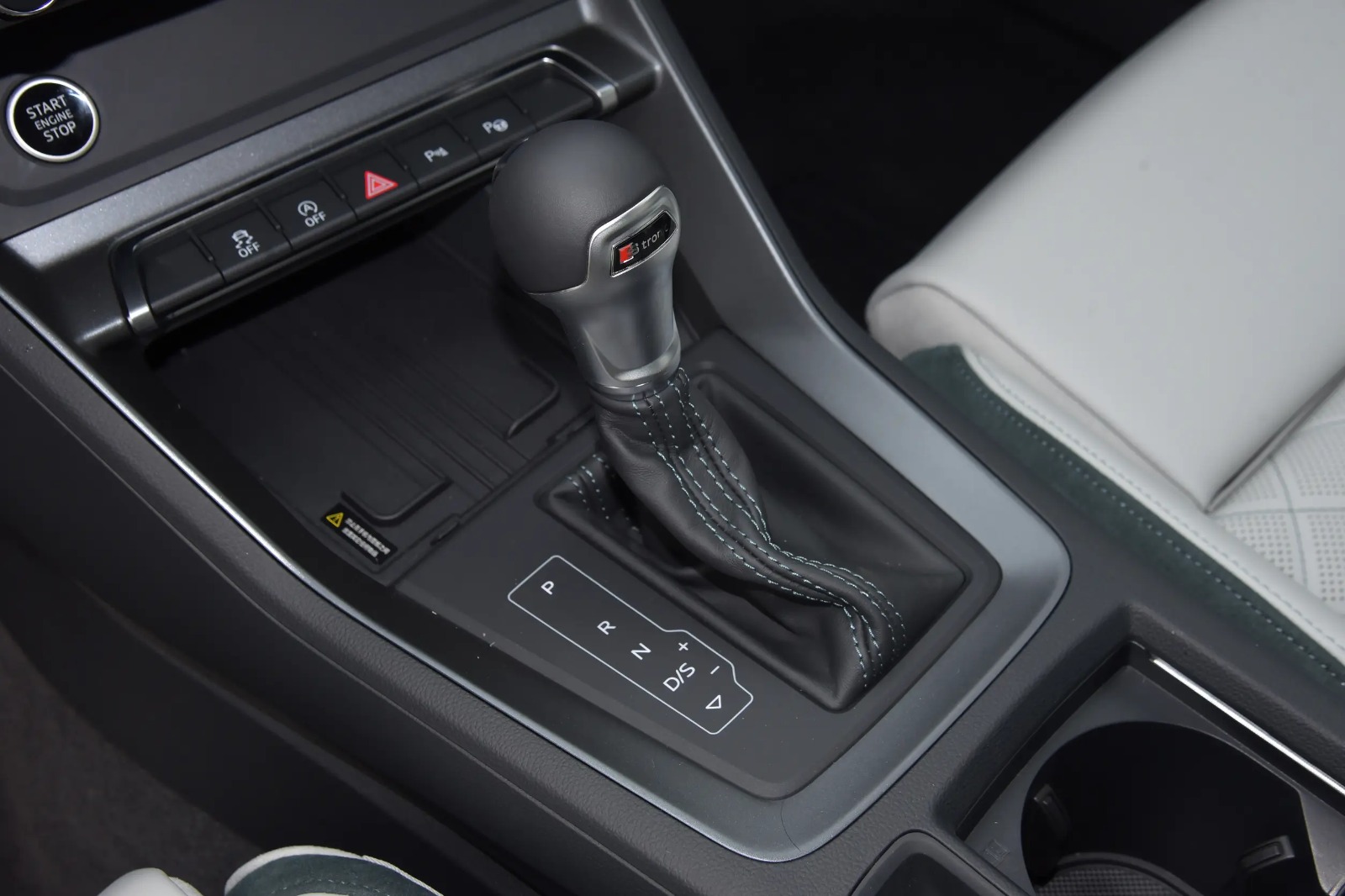 Audi Q3 QUATTRO 45TH ANNIVERSARY 2026 6