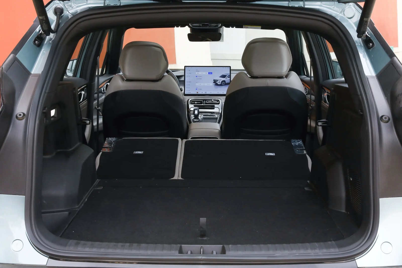 Geely ATALAS L 2026 1.5 DCT JINXIU 2026 19