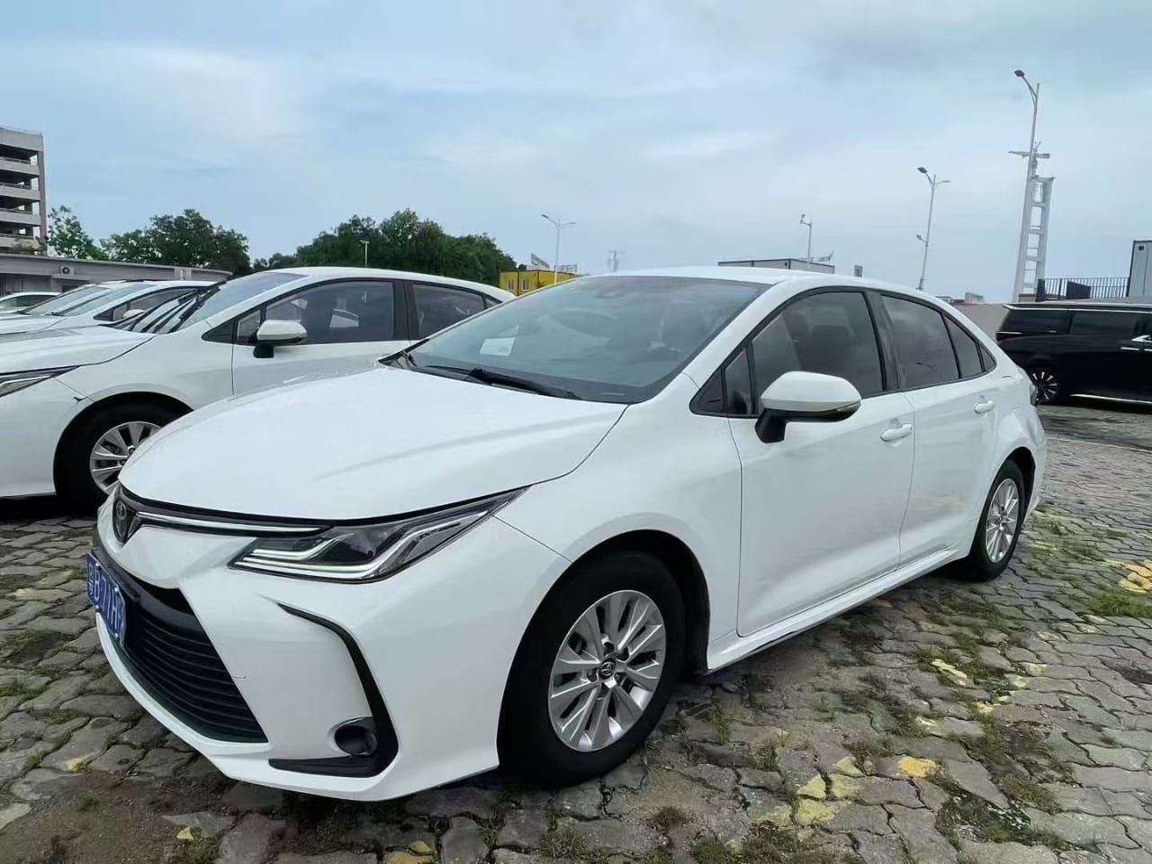 Toyota Corolla 2023 4