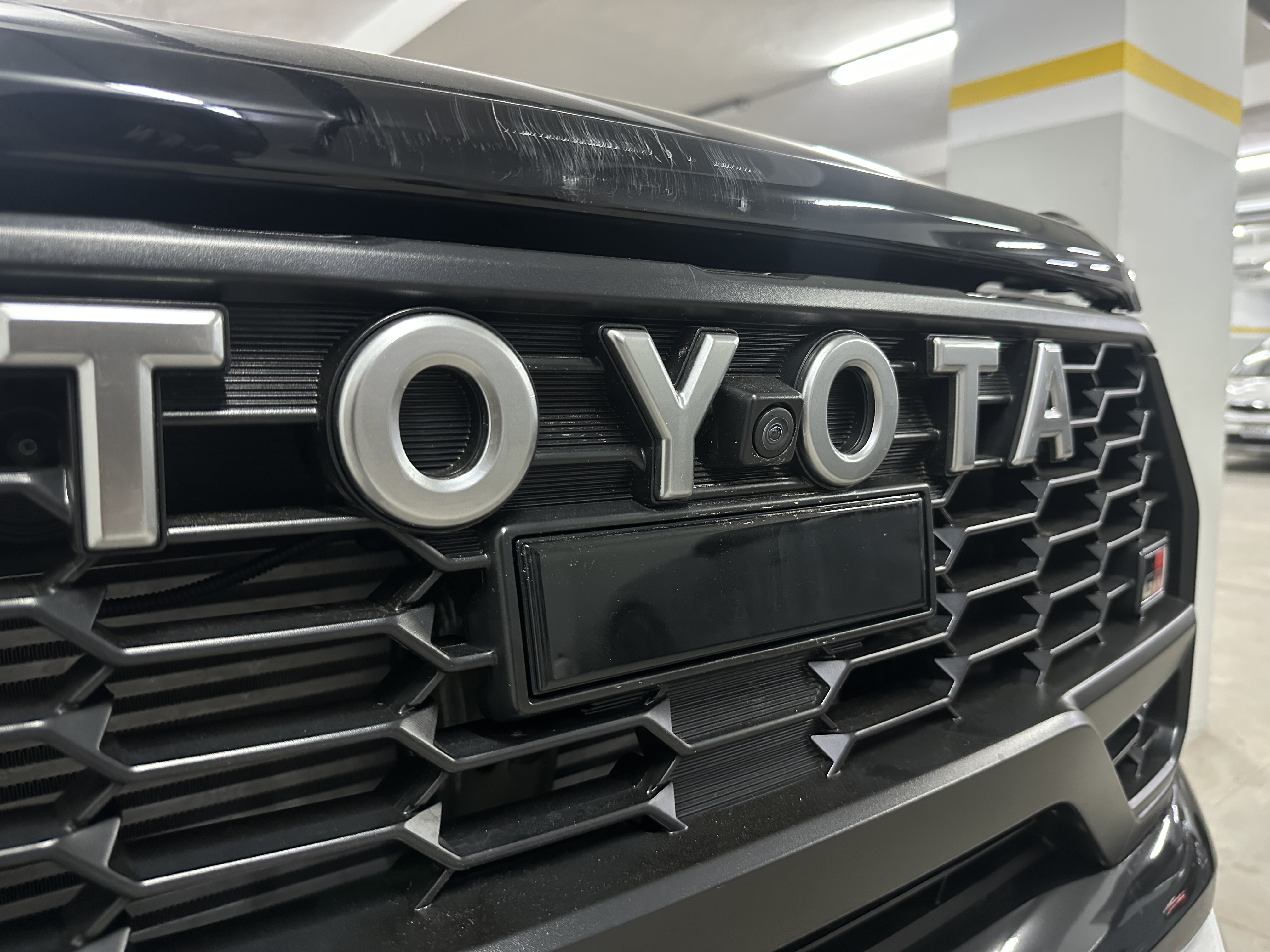 Toyota Hilux GR  2026 3
