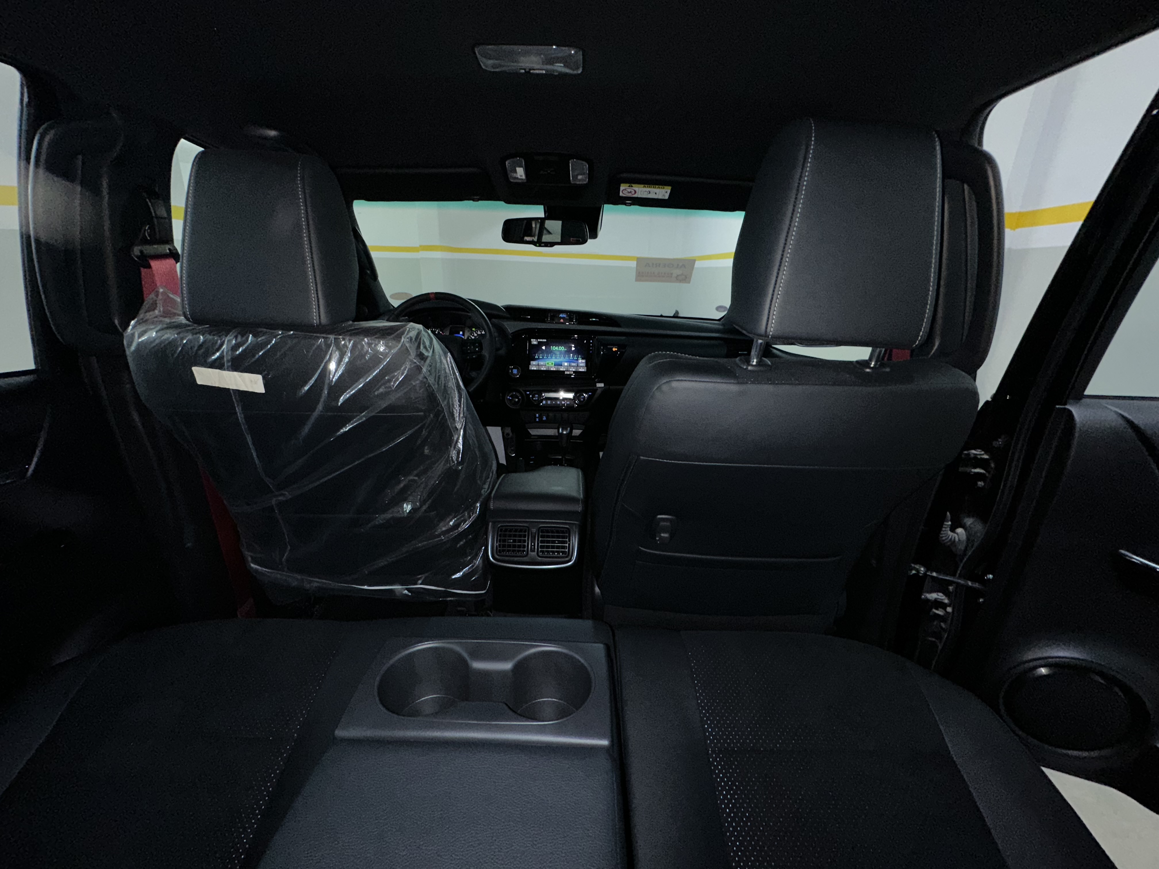 Toyota Hilux GR  2026 25