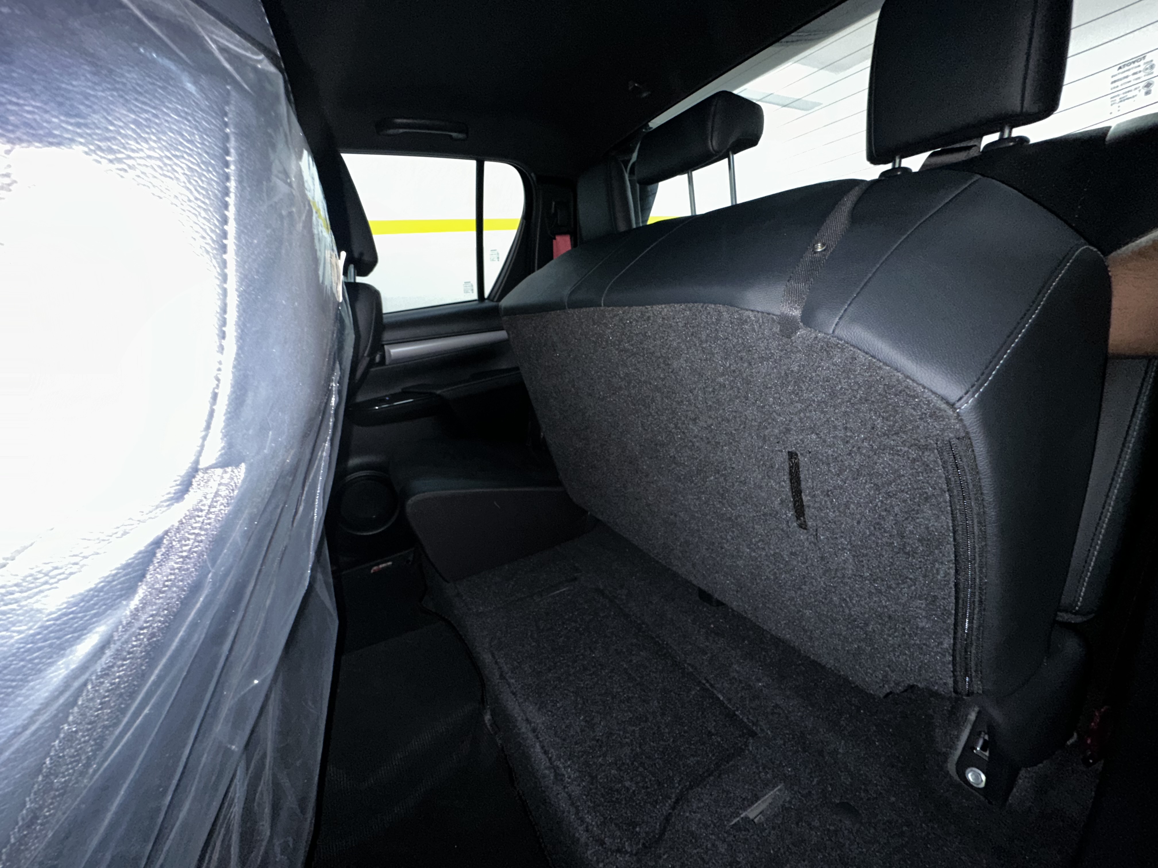 Toyota Hilux GR  2026 29