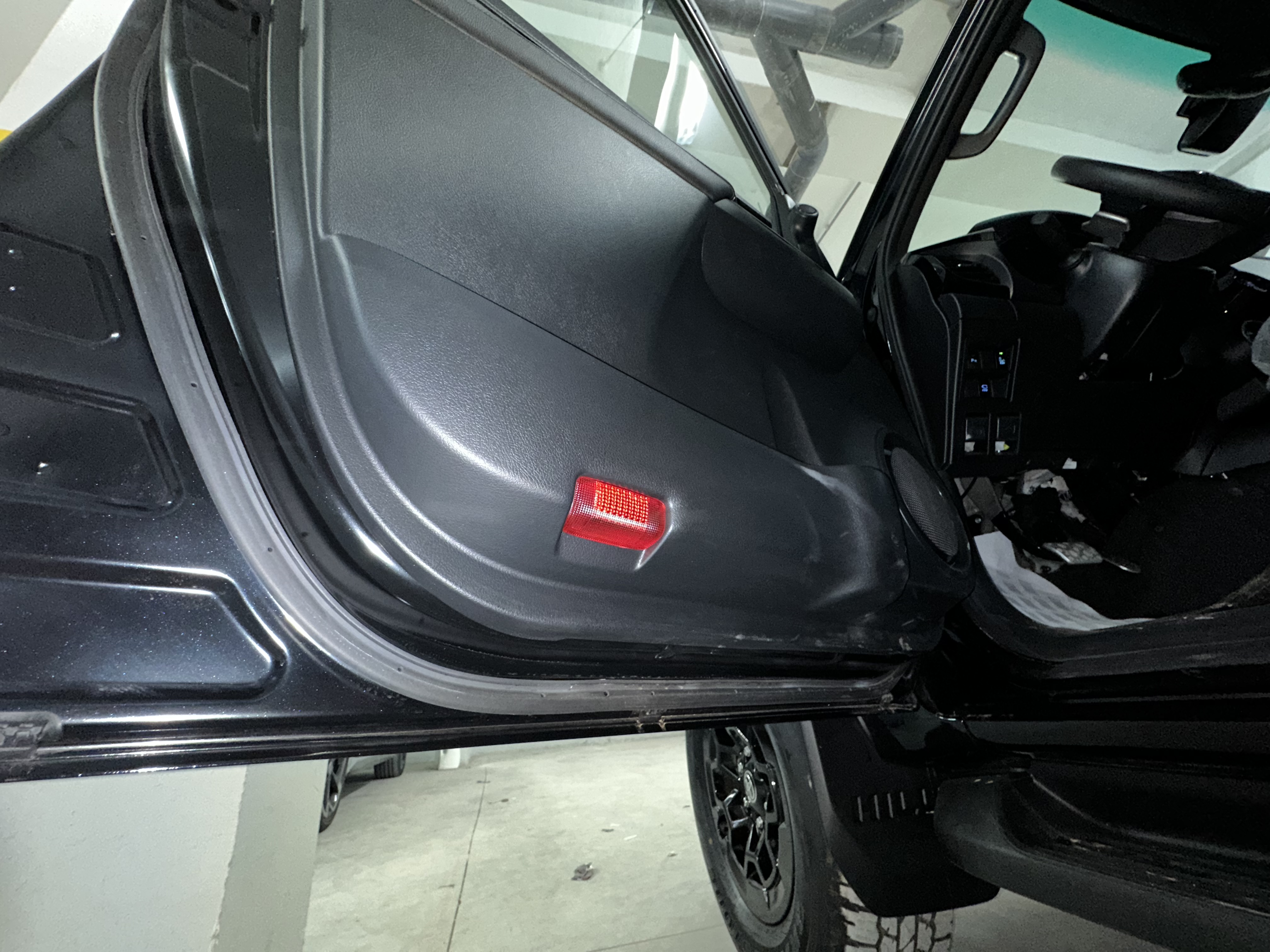 Toyota Hilux GR  2026 36