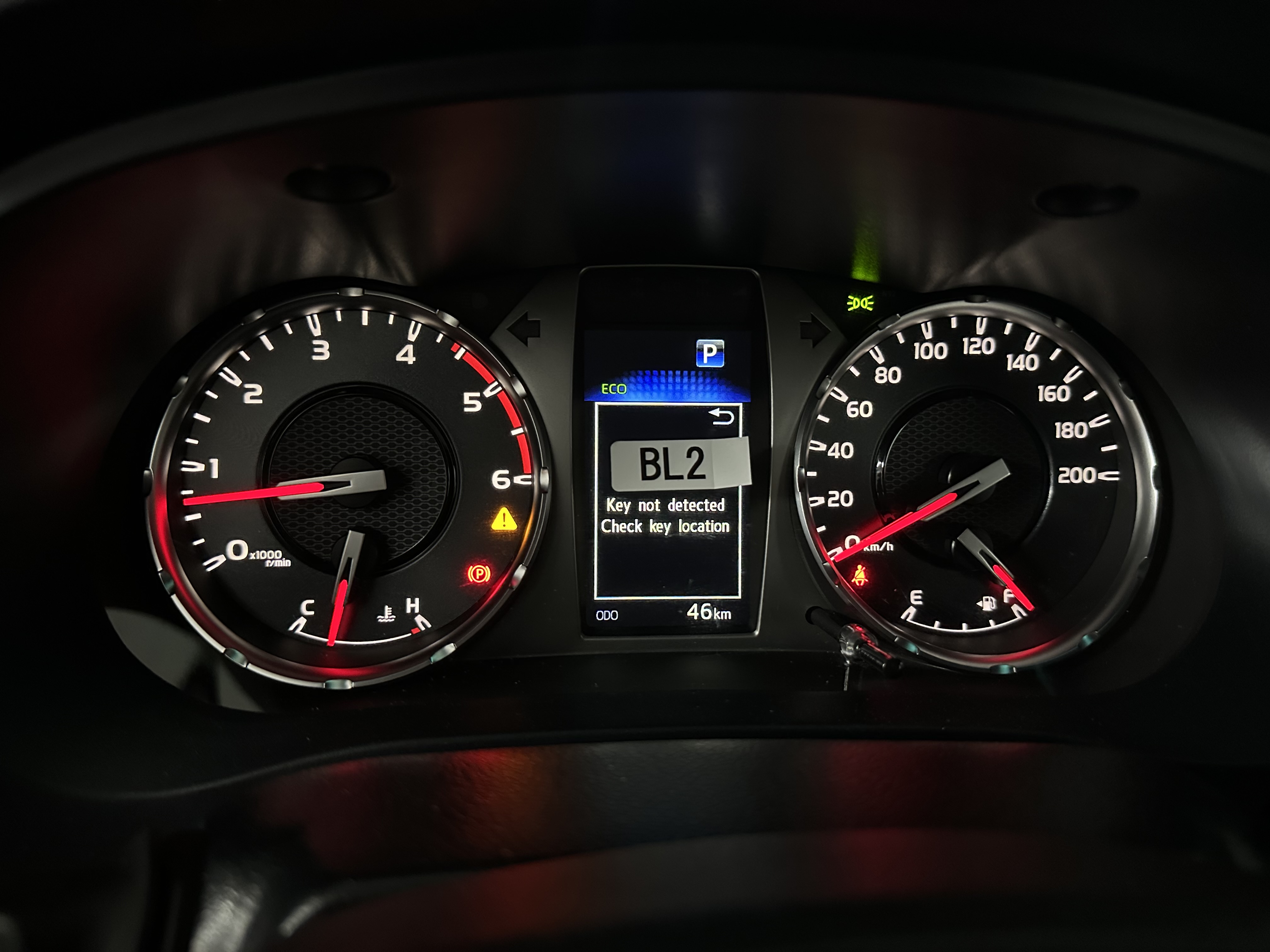 Toyota Hilux GR  2026 40