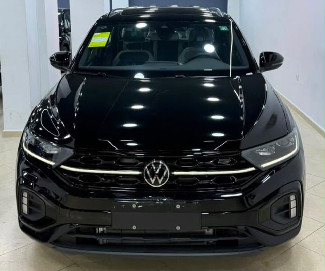 Volkswagen Troc black magic