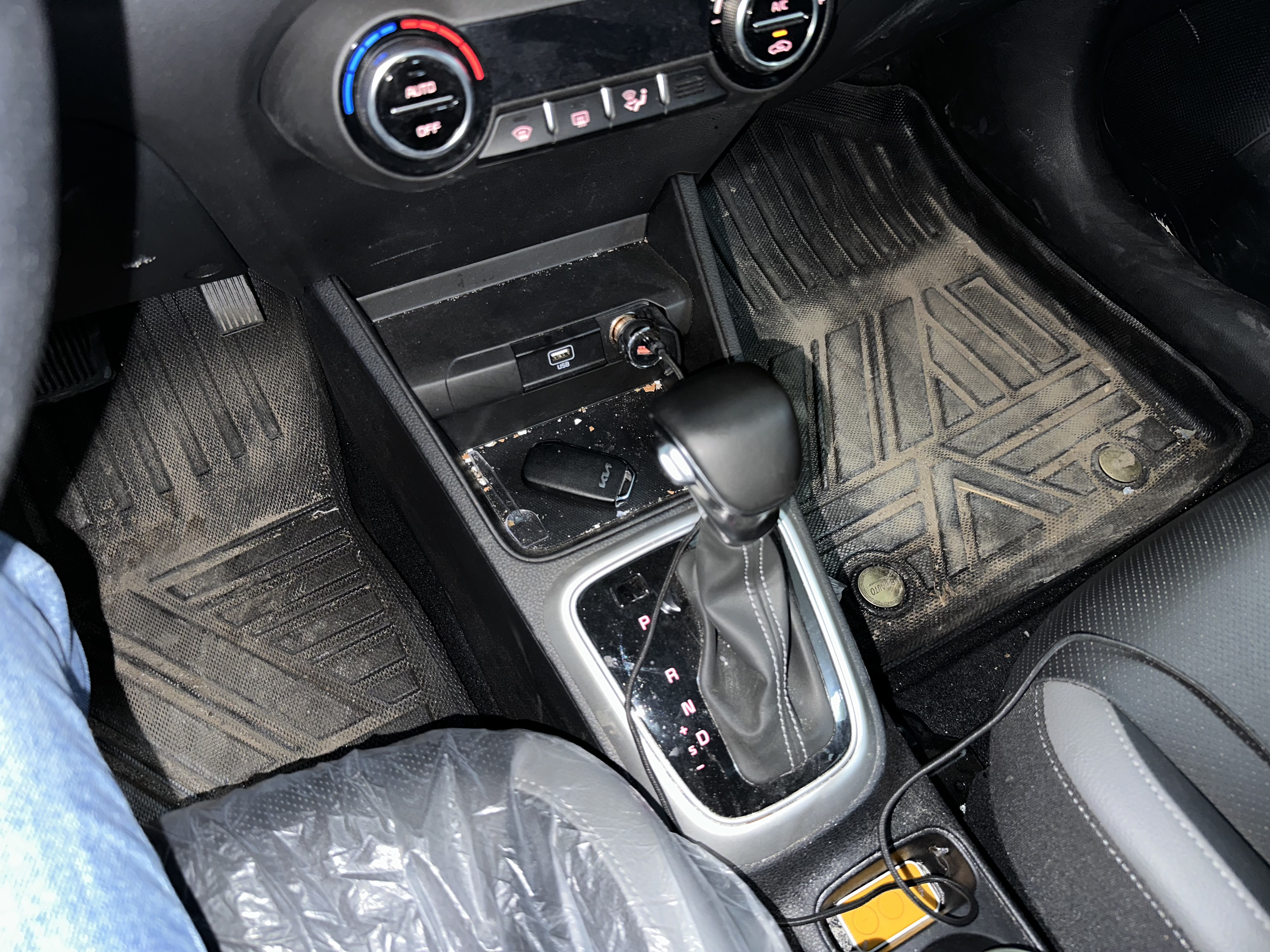 Kia KX1 2026 10