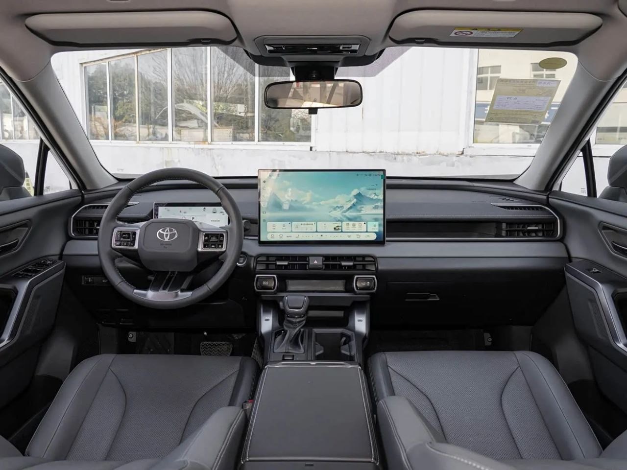 Toyota RAV4  2026 4