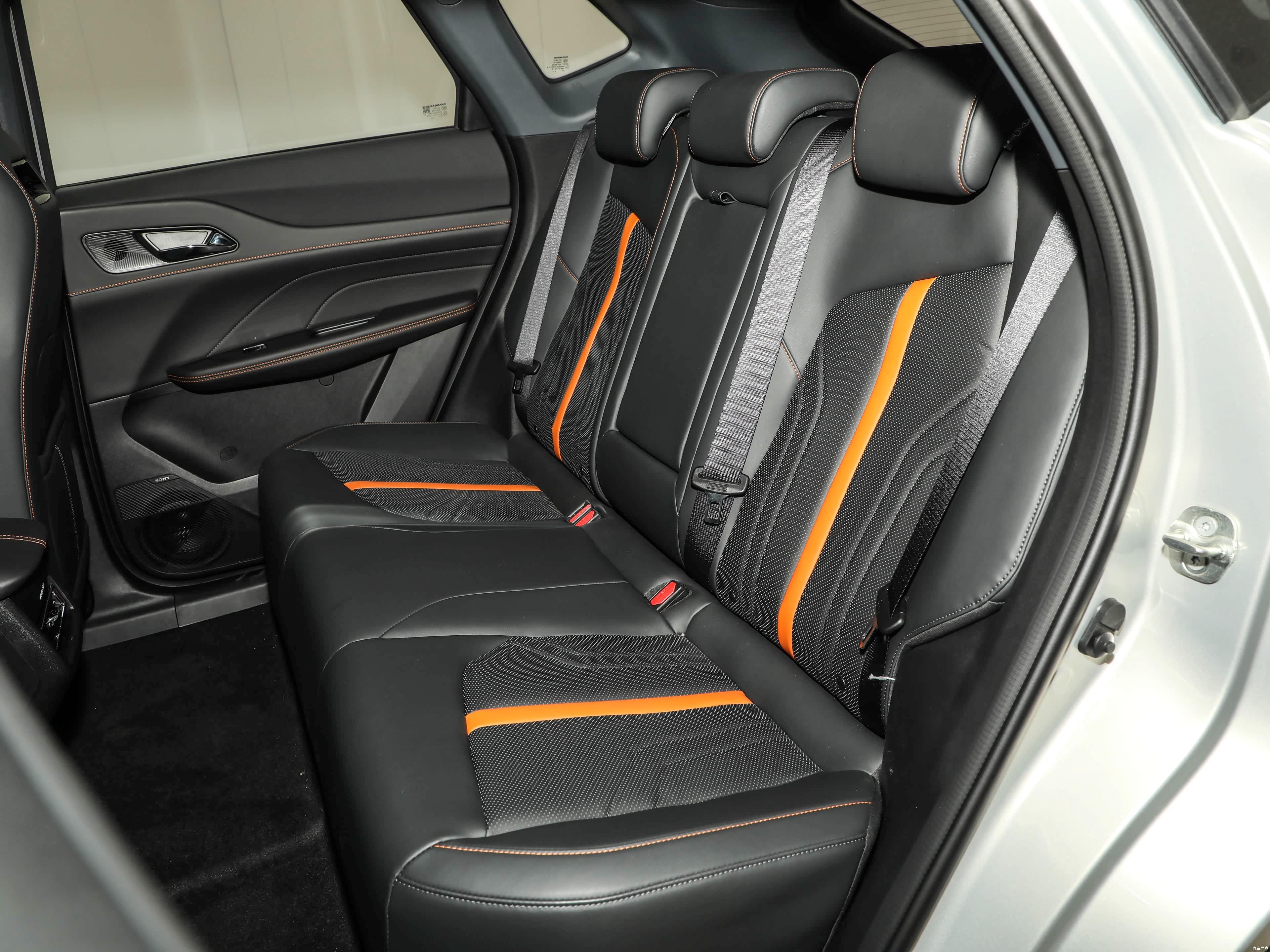 Changan UNI Z Smart Blue Whale 500Bar MAX 2026 28