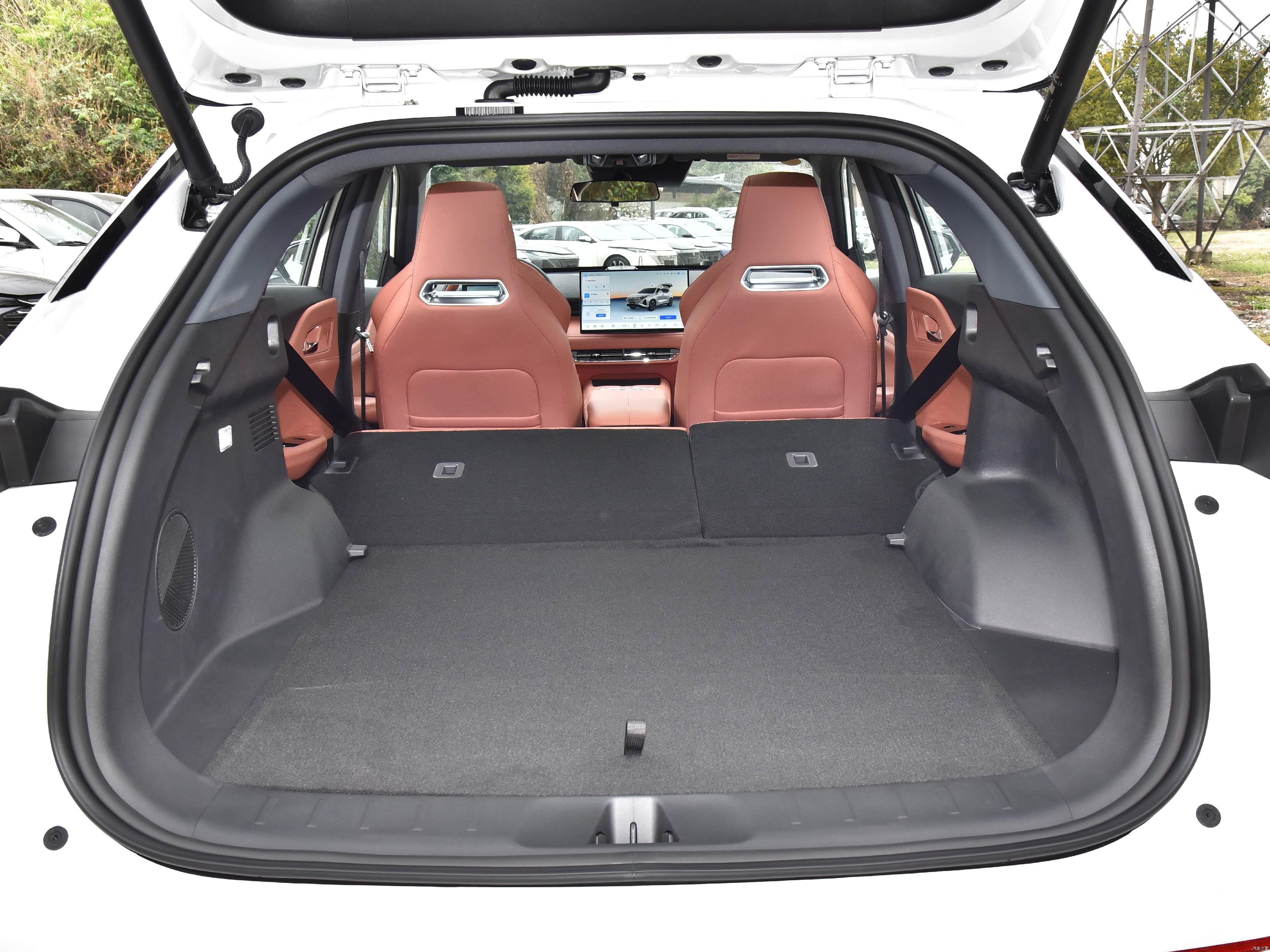 Changan UNI Z Smart New Blue Whale 500Bar PRO 2026 44