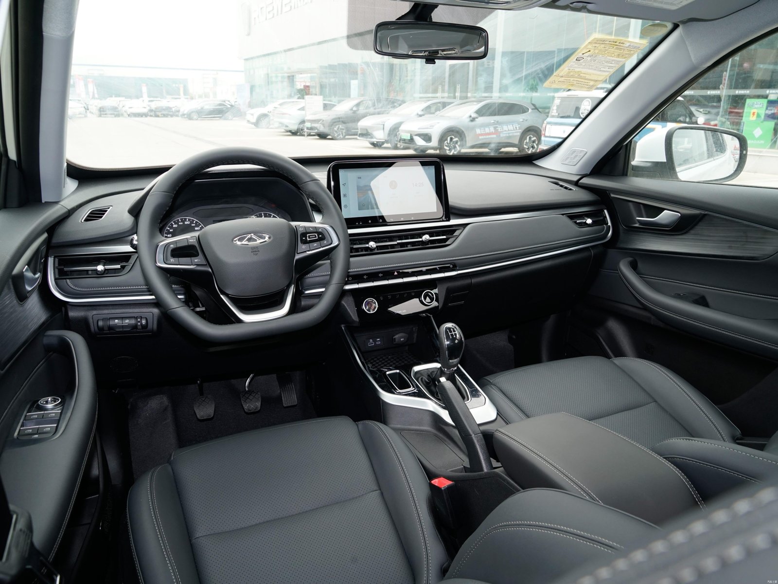 Chery Tiggo 5x 1.5L CVT Excellence 2026 16