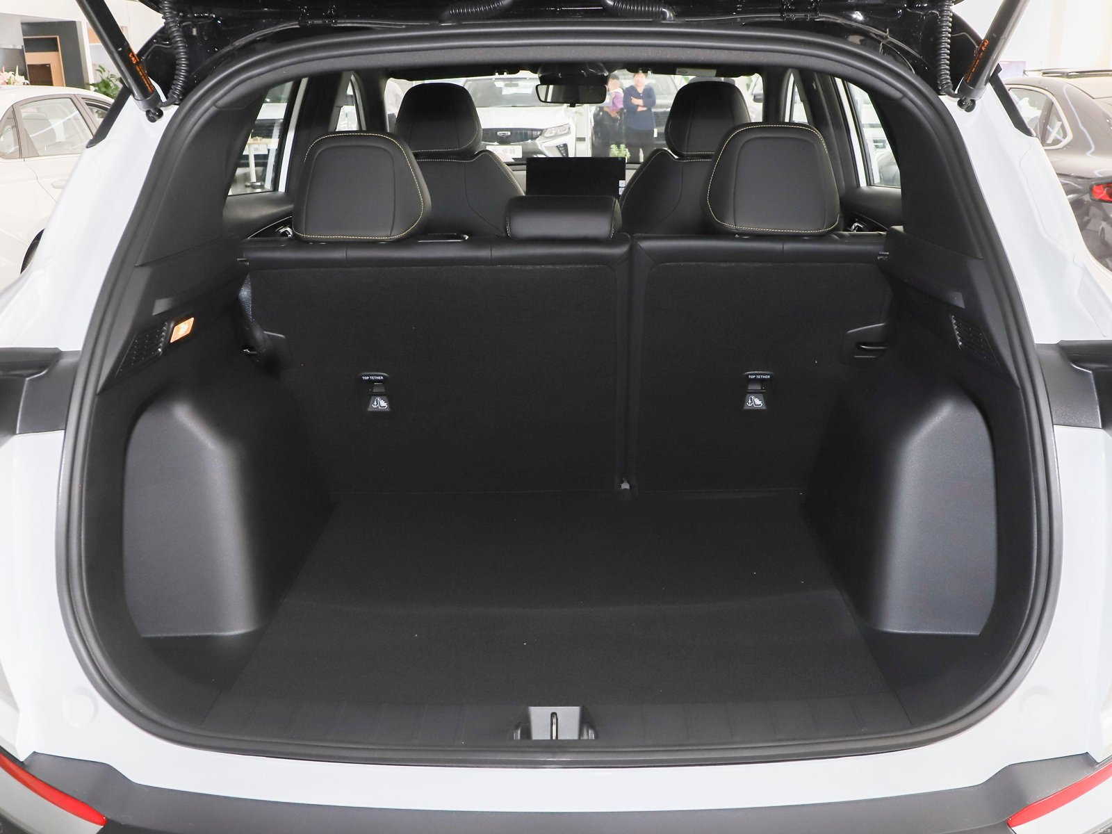 Geely Coolray Full Option 2026 39