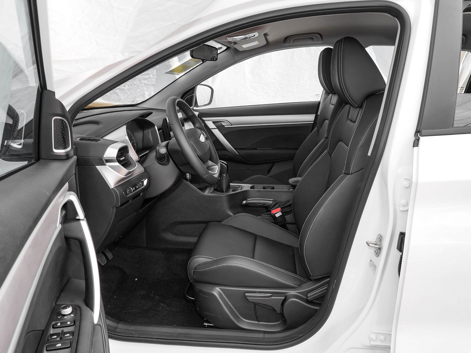 Geely Coolray Manual 2026 16