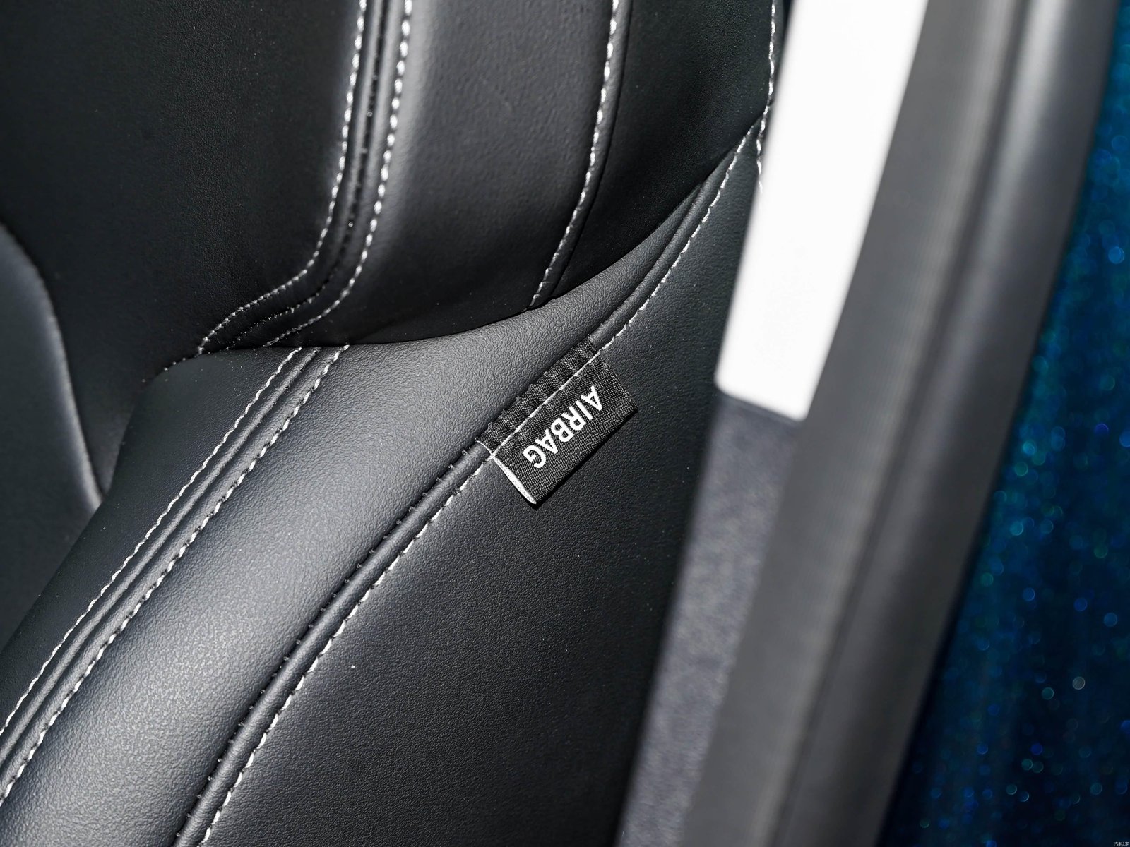 Geely Emgrand 4th Generation Commemorative Edition 2026 20