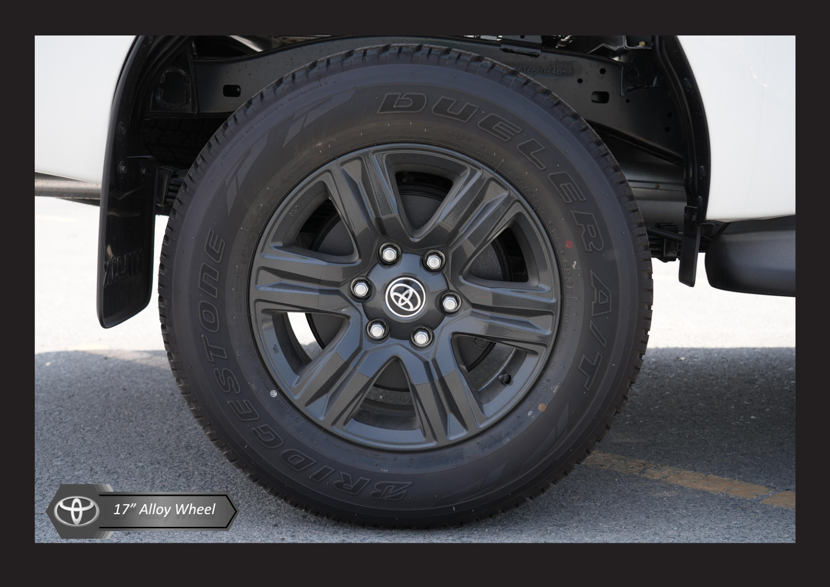 Toyota Hilux 2.4L GLX 4x4 2026 4