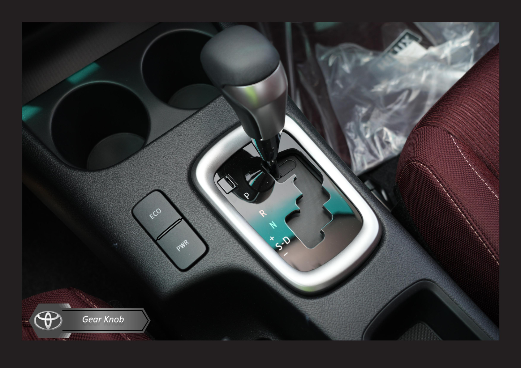 Toyota Hilux 2.4L GLX 4x4 2026 13