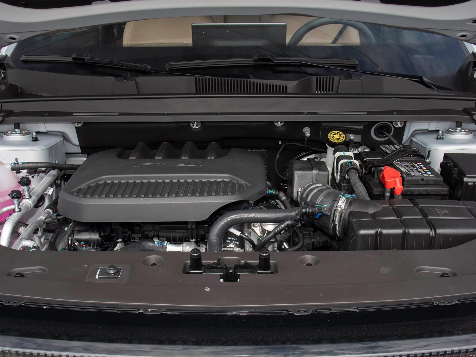 Jetour X70L 1.5TGDI-7DCT Luxury 2026 24