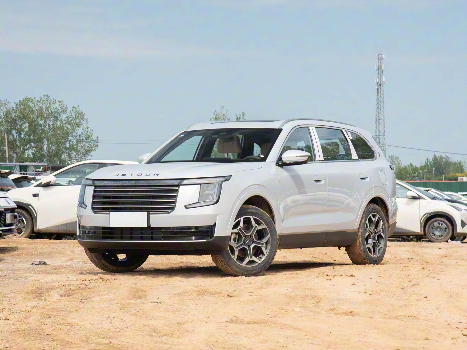 Jetour X70L 1.5TGDI-7DCT Luxury 2026 7