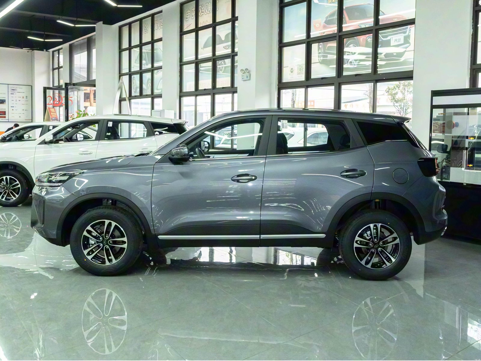 Kaiyi X3 Pro 1.5L CVT Comfort 2026 4