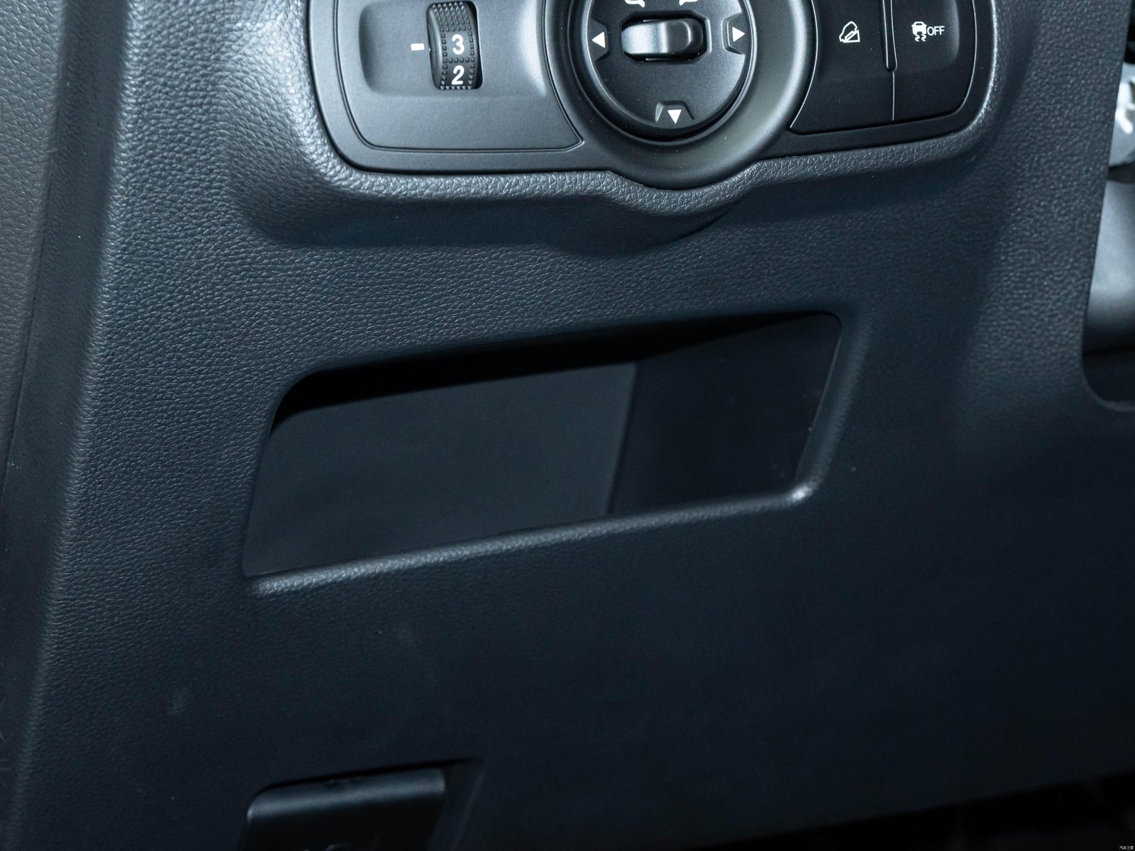 Kaiyi X3 Pro 1.5L CVT Comfort 2026 17