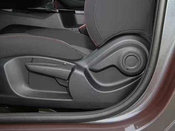 MG MG5 180 DVVT Boîte Manuelle Luxury 2026 25