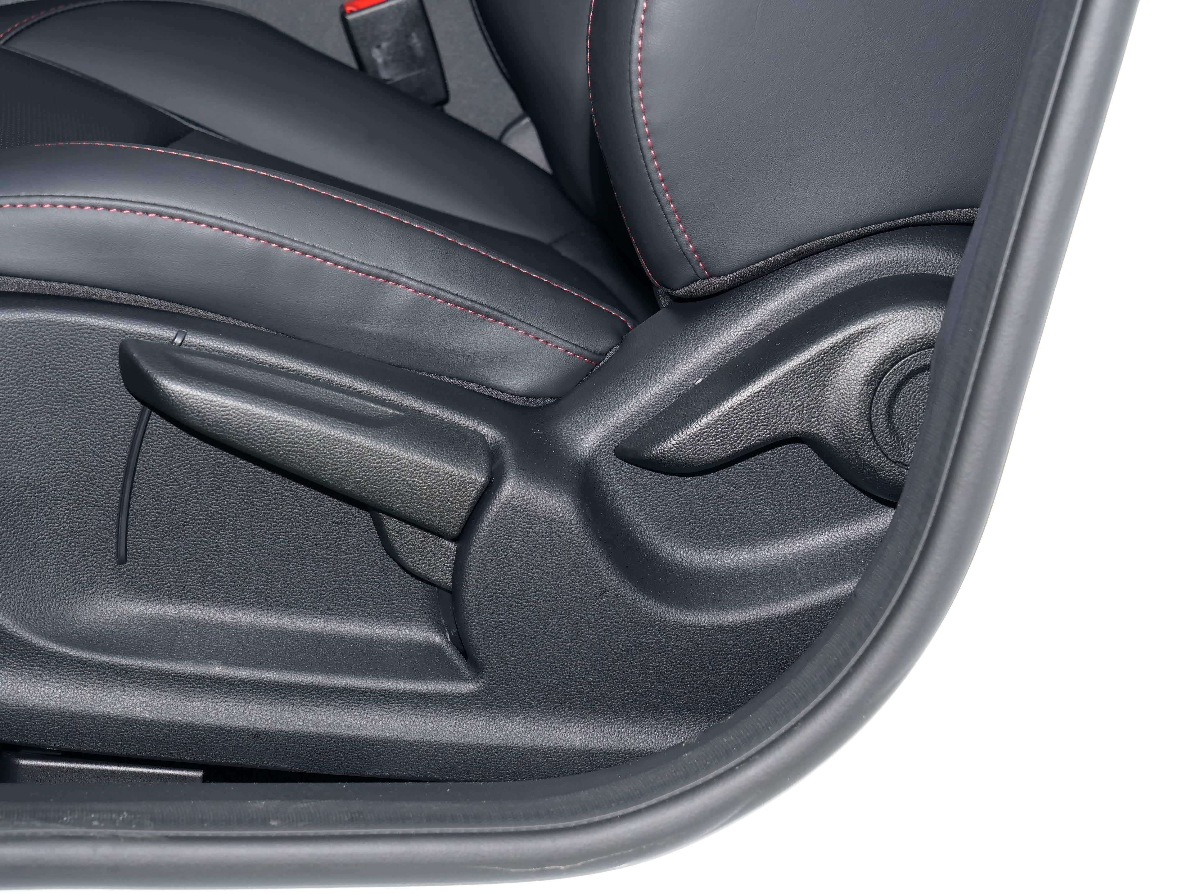 Roewe i5 1.5L CVT Honor 2026 27