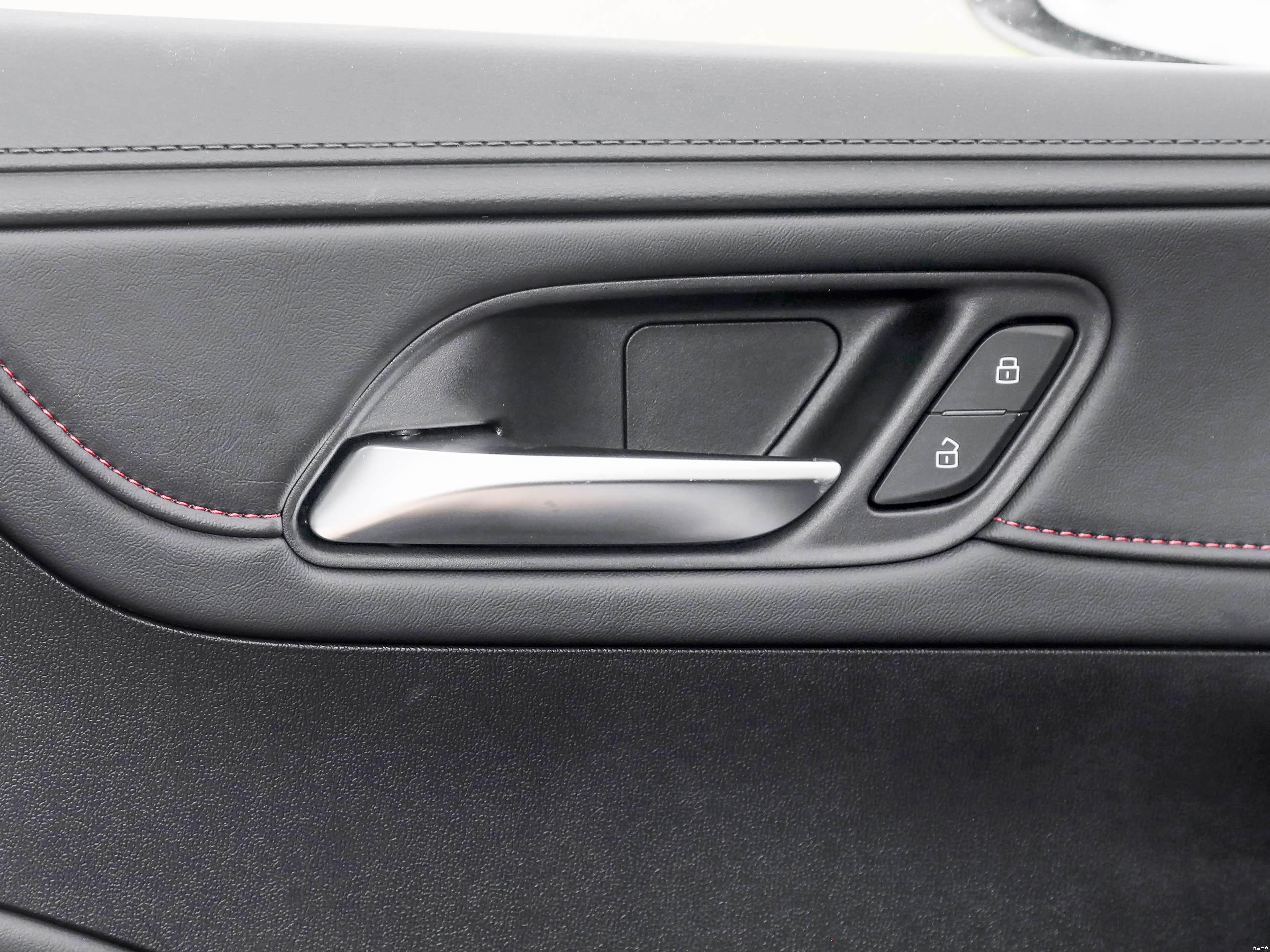 Roewe i5 1.5L Manual Comfort 2026 28