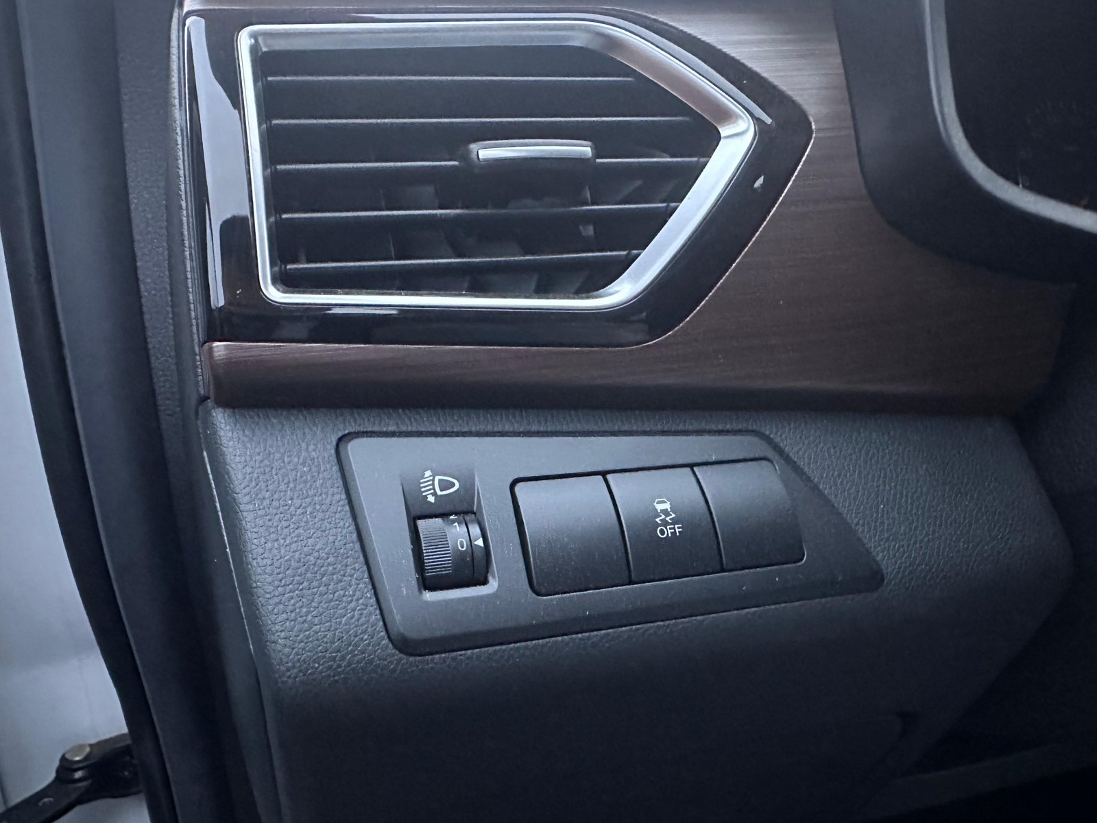 Senia R7 1.5L Automatic Comfort 2026 24
