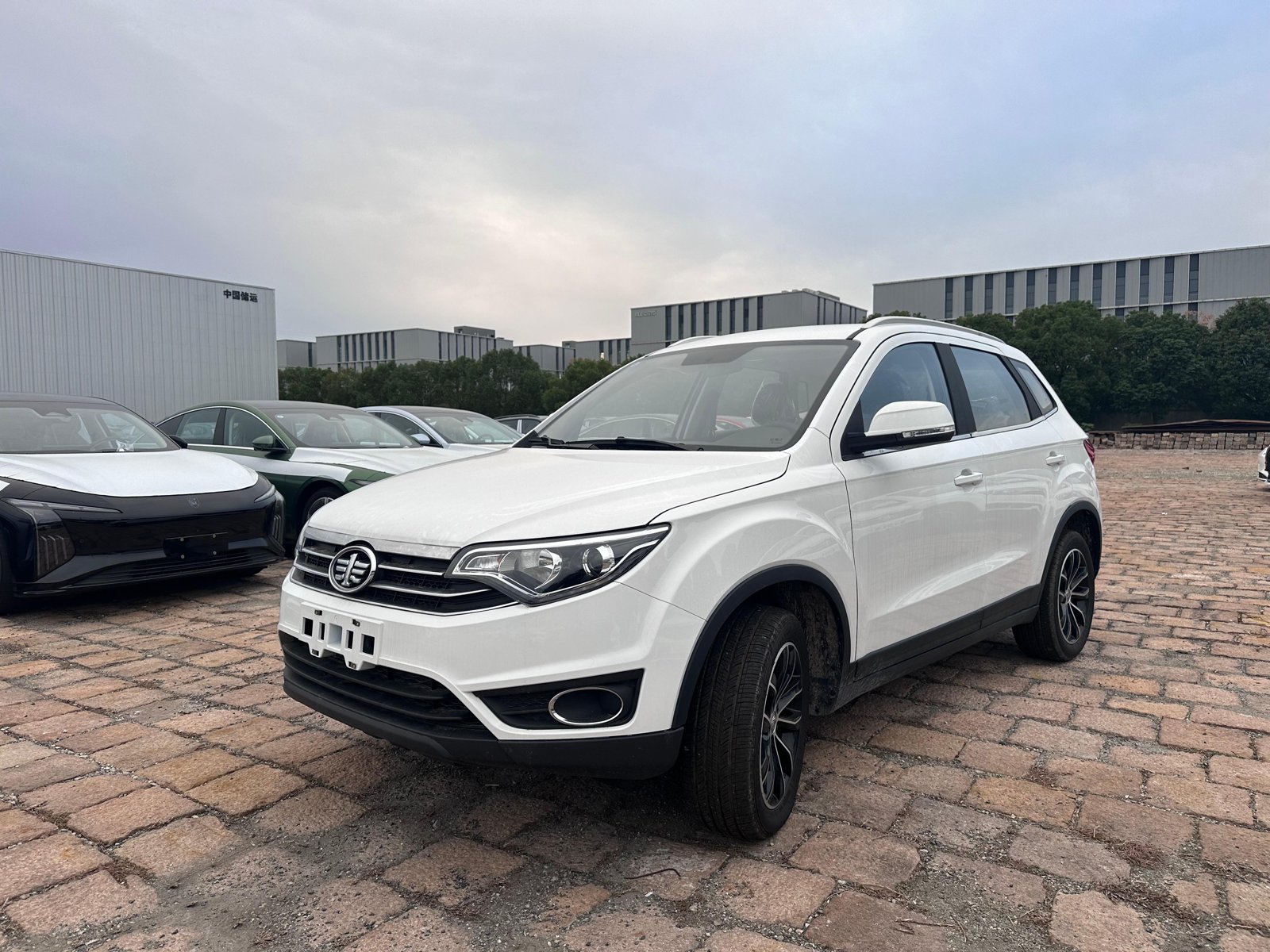 Senia R7 1.5L Automatic Comfort 2026 2