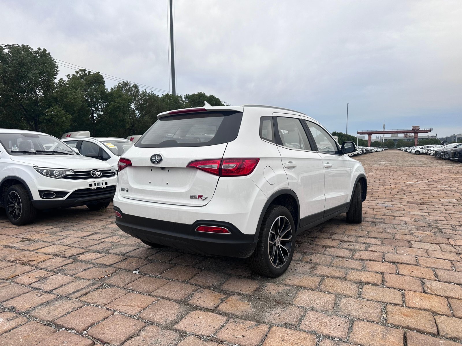 Senia R7 1.5L Automatic Comfort 2026 5