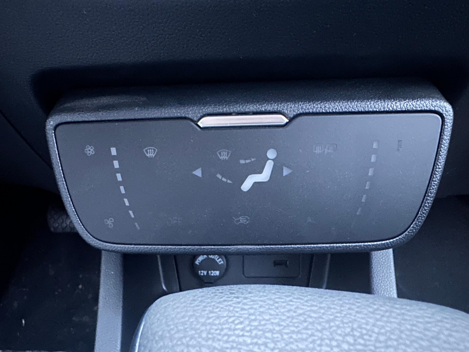 Senia R7 1.5L Automatic Comfort 2026 20