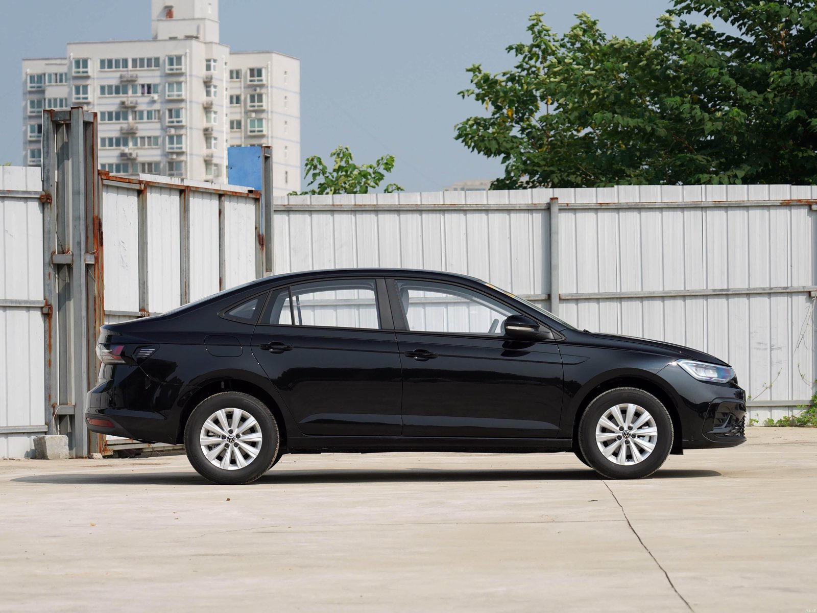 Volkswagen Lavida XR 1.5L Outstanding XinYi 2026 8