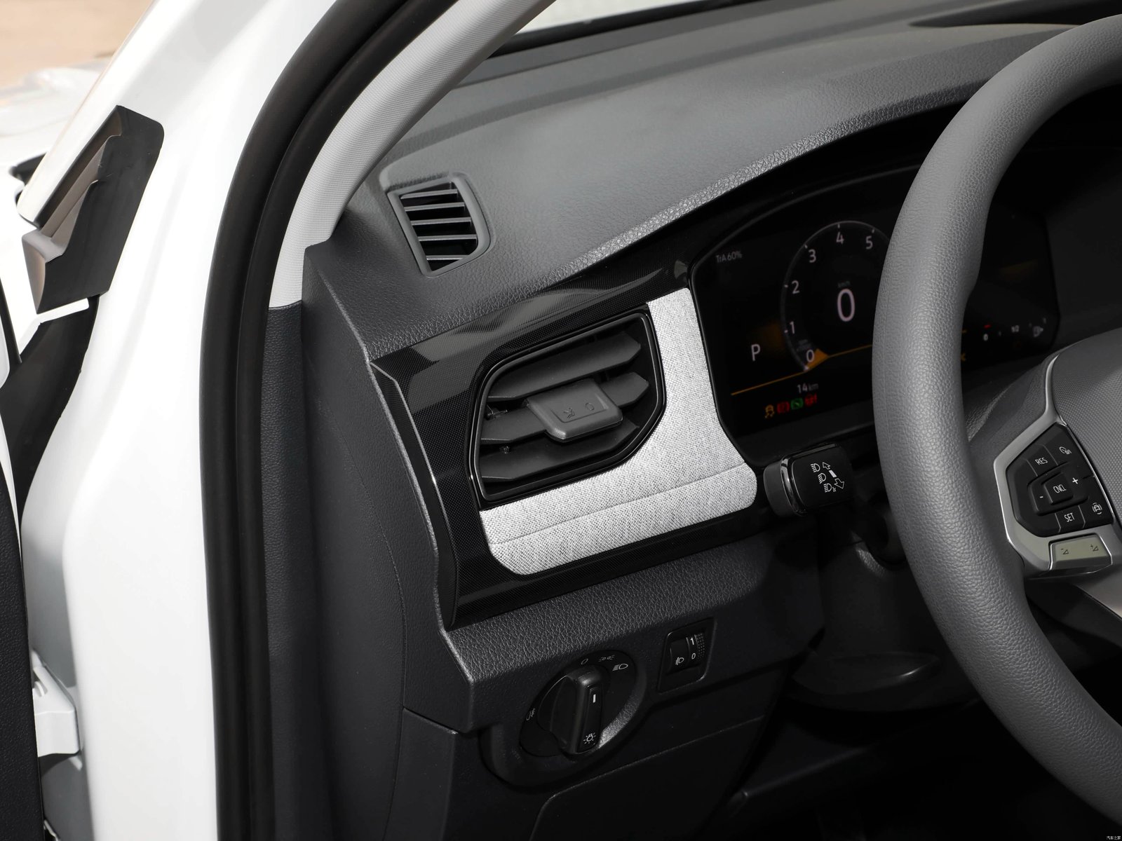 Volkswagen Tharu XR RUIJIN 2026 12
