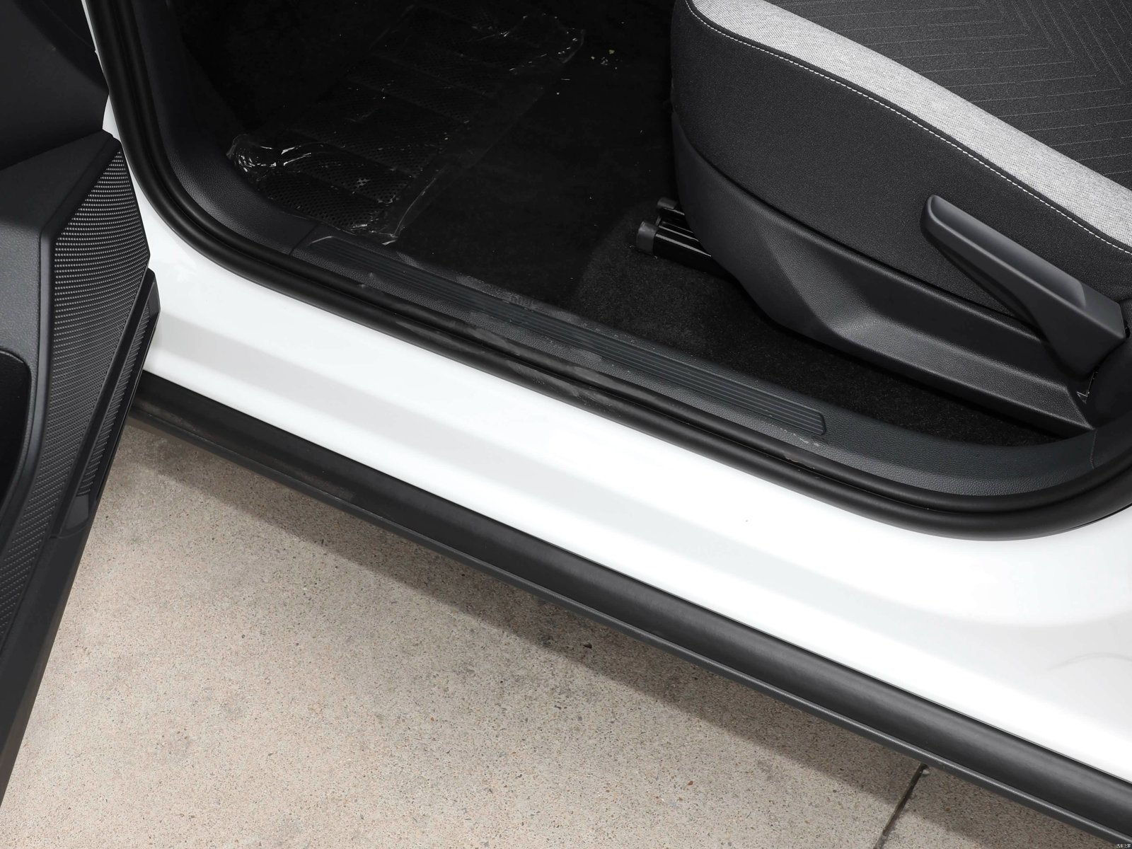 Volkswagen Tharu XR RUIJIN 2026 10