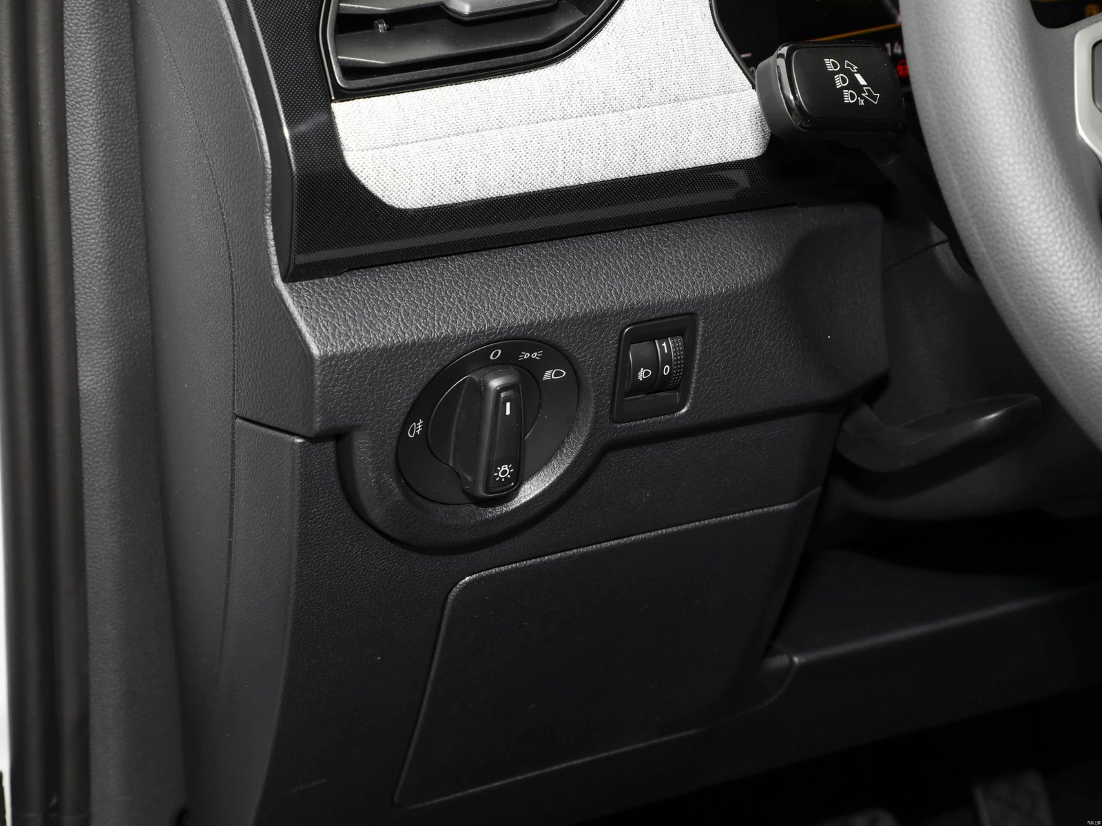 Volkswagen Tharu XR RUIJIN 2026 21