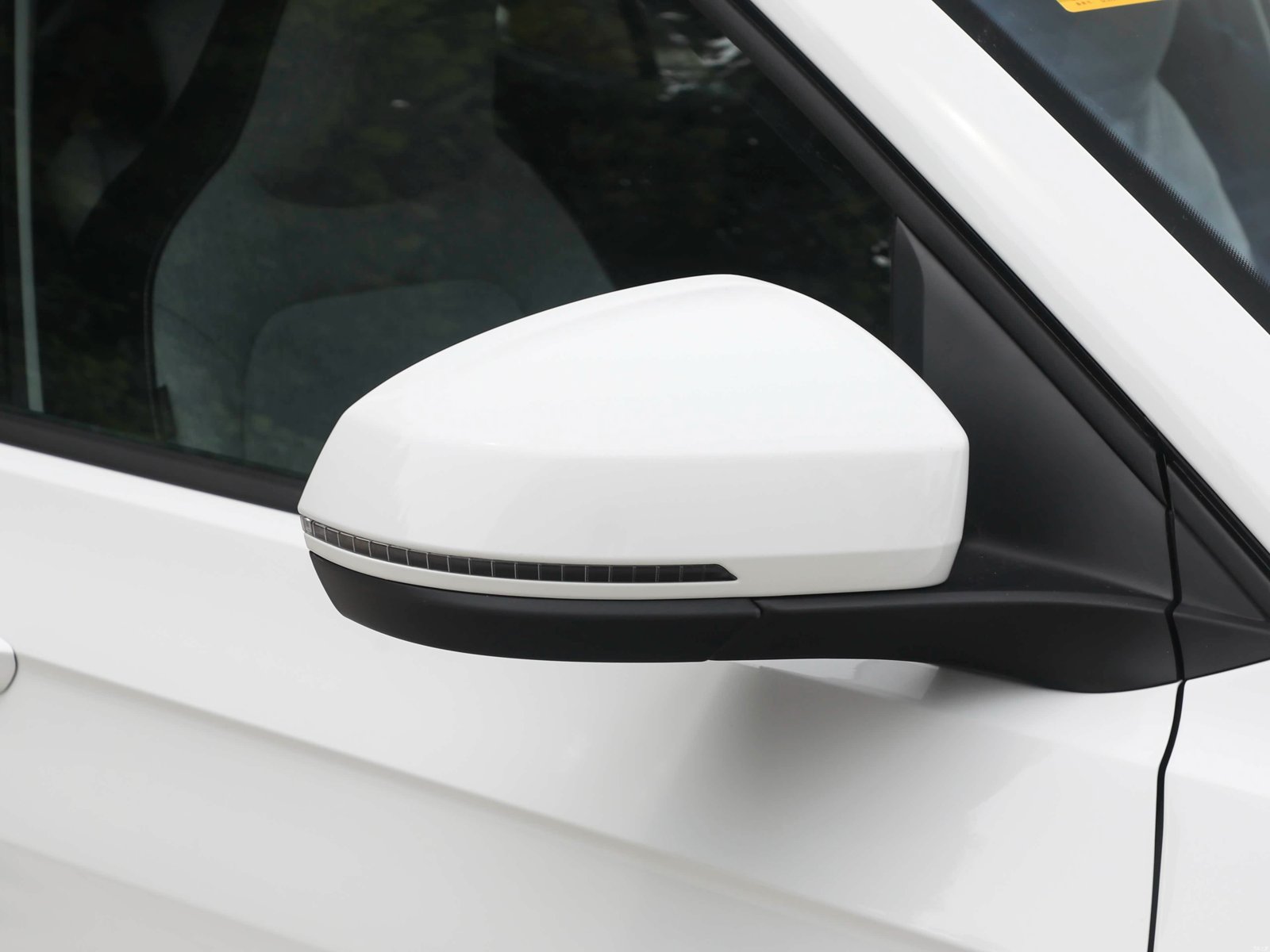Volkswagen Tharu XR RUIJIN 2026 7