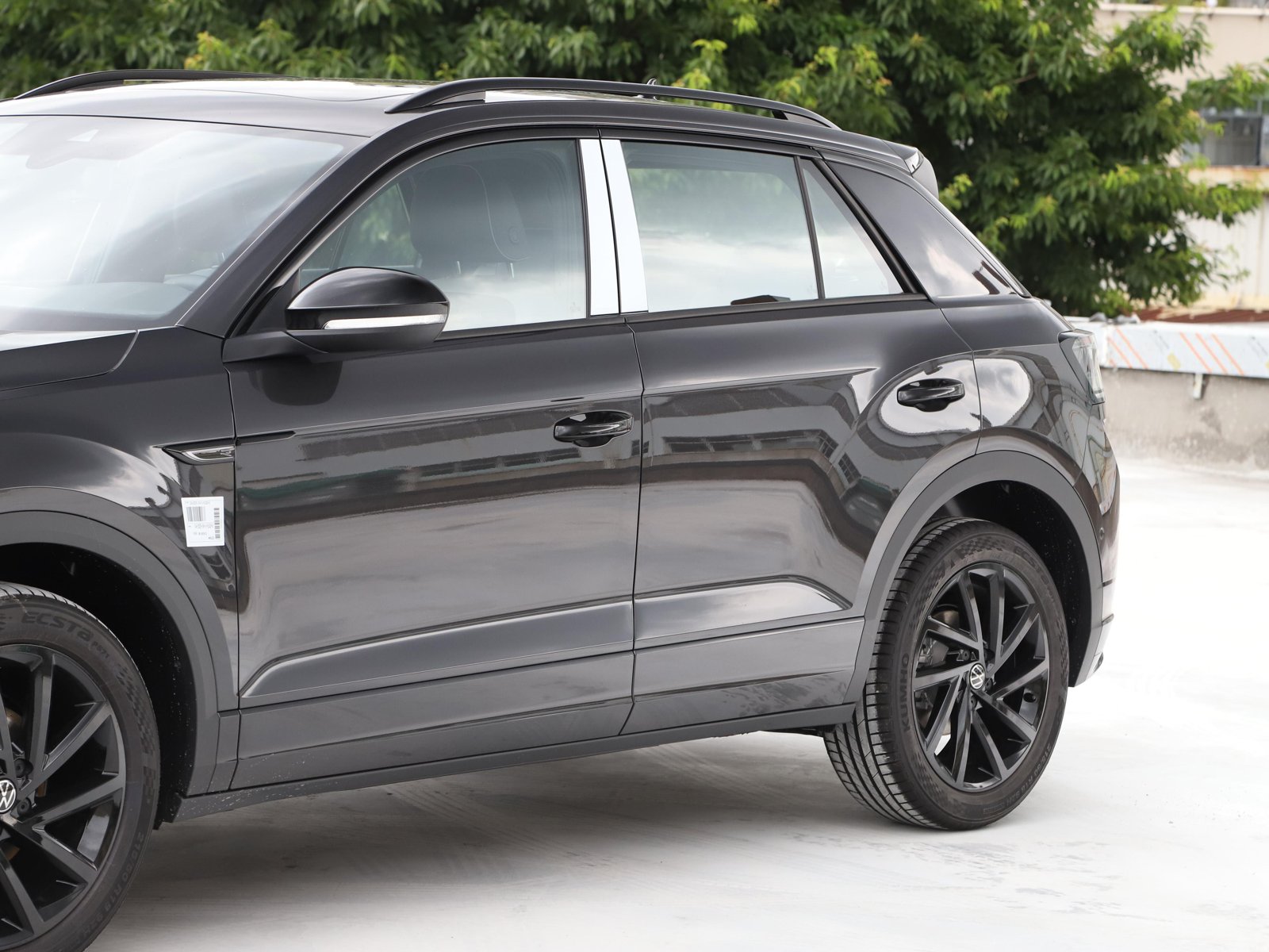 Volkswagen T-Roc 300 TSI DSG 2WD Starlight Black 2026 14